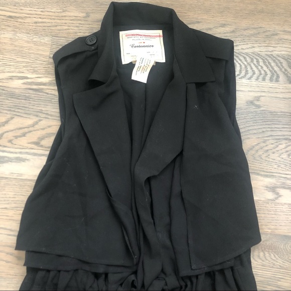 Cartonnier Sleeveless Trench Coat - Picture 5 of 6